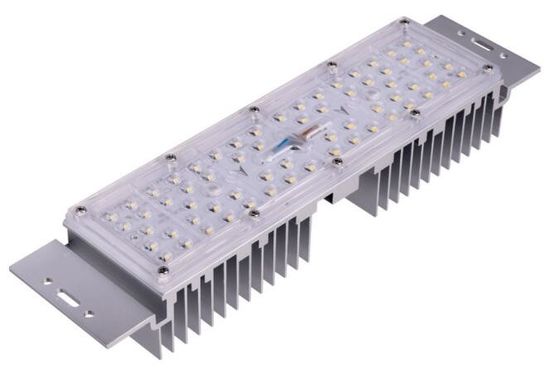 China / Creechip 60w sterben industrielle geführte Flut-Lichter für Projekt, Form alumium Körper fournisseur